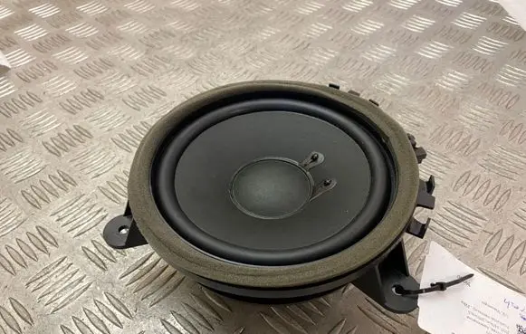 Volvo XC60 Rear door speaker 30657445