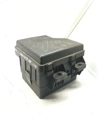 Hyundai Santa Fe Fuse module 911152B010