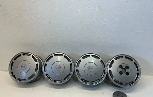 Volvo 460 R14 alloy rim 434961