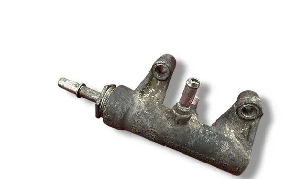 Alfa Romeo 159 Fuel pressure regulator 55193043