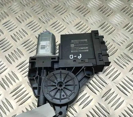 Volvo V60 Front door window regulator motor 31674756