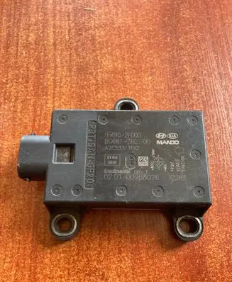 KIA Sorento ESP acceleration yaw rate sensor 956902P000 BG6813B200 A2C53311192