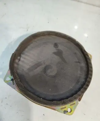 Hyundai Elantra Front door speaker 963702D500