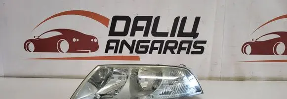 Skoda Octavia Mk2 (1Z) Headlight/headlamp