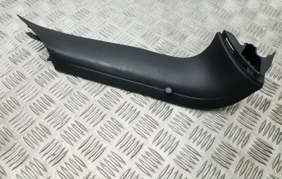 Volkswagen Tiguan Tailgate/trunk side cover trim 5N0867703A