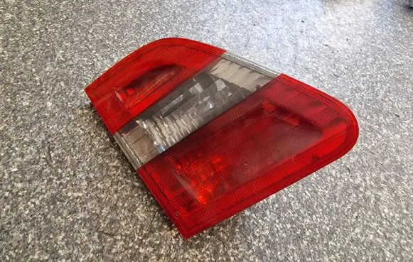 Mercedes-Benz B W245 Tailgate rear/tail lights