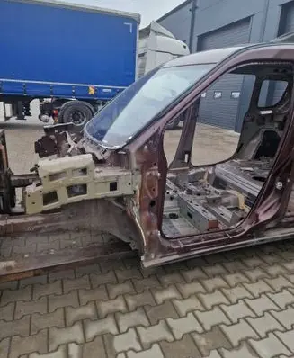Front quarter panel