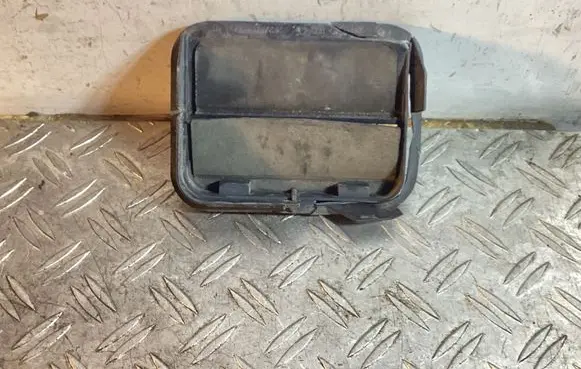 Tesla Model S Quarter panel pressure vent 2F2AB280B62