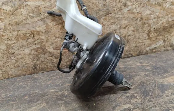 Hyundai i40 Brake booster 585003Z100 591103Z100