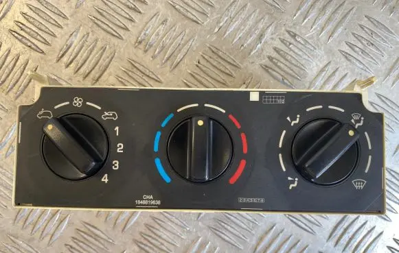 Citroen Berlingo Climate control unit 1848819057 030806Q 14H54