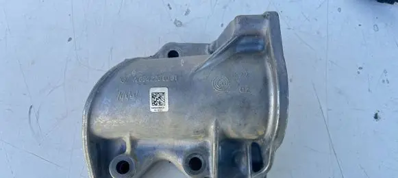 Mercedes-Benz CLA C118 X118 Holder (bracket) A6542200031