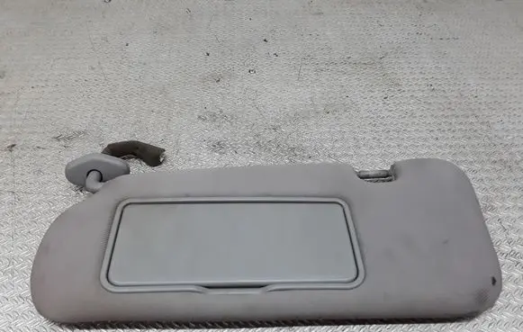 KIA Sorento Sun visor