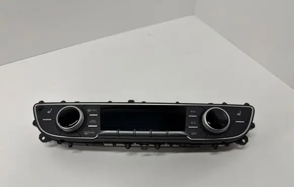 Audi Q7 4M Climate control unit 4M0820043AD