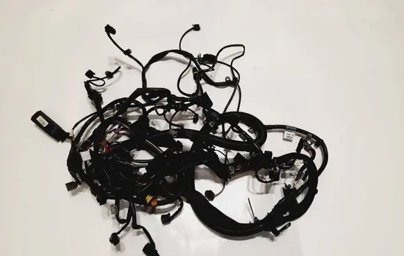 Mercedes-Benz S W221 Engine installation wiring loom 