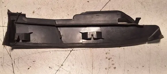 Audi A3 S3 8V Fender end trim 8V0821170E