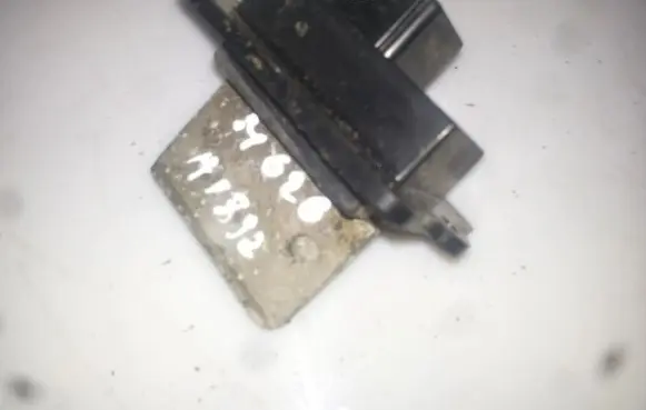Mazda 626 Heater blower motor/fan resistor HB151GA5RA