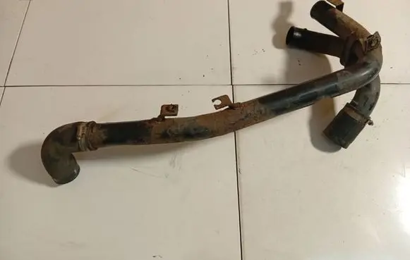 Nissan Primera Intercooler hose/pipe