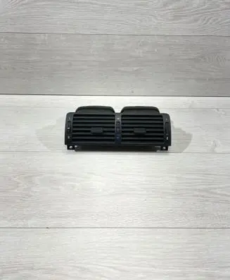 BMW 3 E46 Dash center air vent grill 8370742 8361895