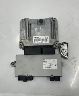 BMW 5 F10 F11 Engine control unit/module 8518477 0281018609 030380030