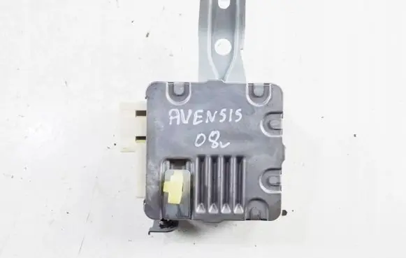 Toyota Avensis T250 Power steering control unit/module 8965005060