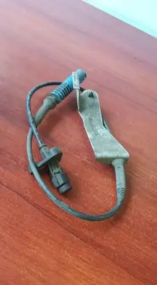BMW 6 E63 E64 ABS brake wheel speed sensor 6908705
