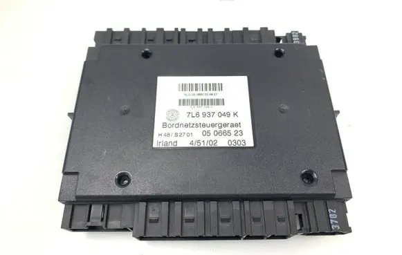 Volkswagen Touareg I Comfort/convenience module 7L6937049K 05066523