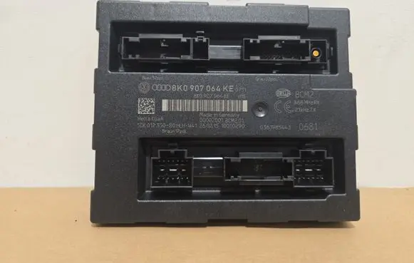Audi A5 8T 8F Comfort/convenience module 8K0907064KE