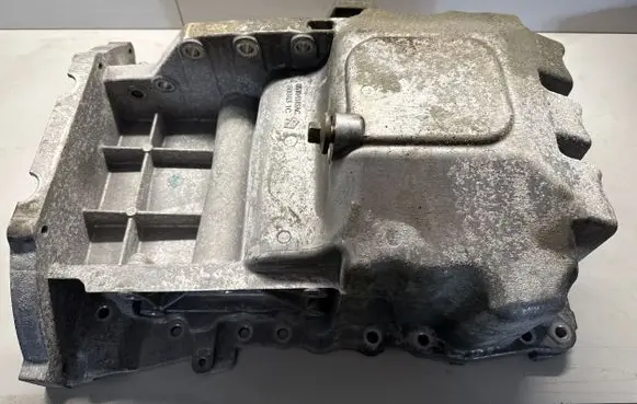 Dodge Challenger Oil sump 05184515AC 606631C