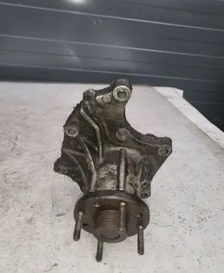 Opel Monterey Water pump