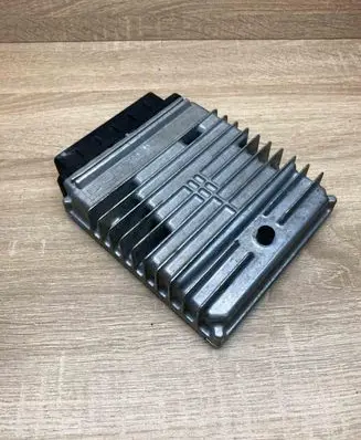Ford Focus Engine control unit/module ECU 2M5A12A650PF R0411C004G DWZH