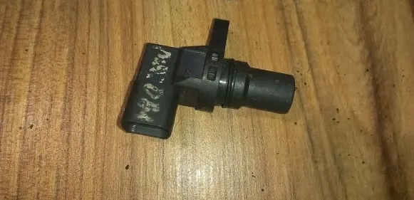 Mazda 2 Crankshaft position sensor j5t30571