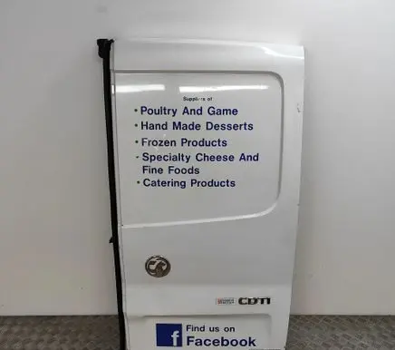 Opel Vivaro Rear door 93455844
