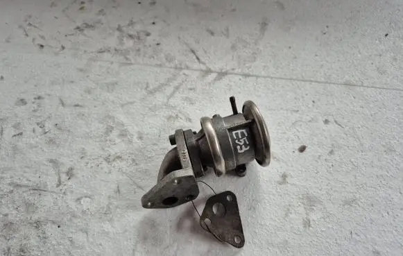 Audi A6 S6 C5 4B EGR valve 078131102