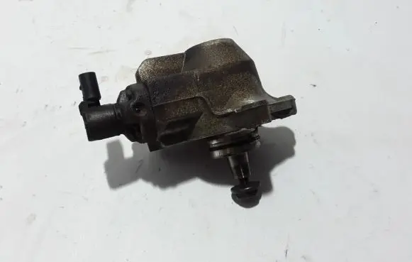Ford Ranger Fuel injection high pressure pump HG9Q9B395AB