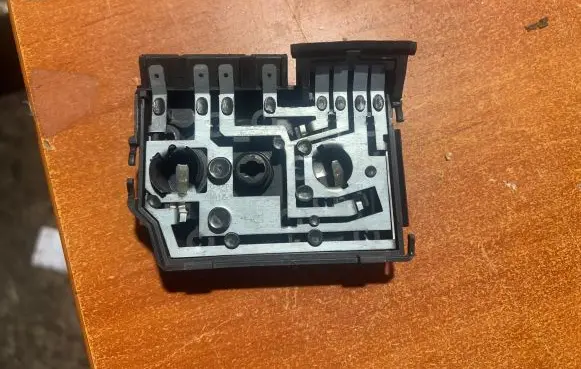 Audi 80 90 S2 B4 Tail light bulb cover holder 893945222 29632202