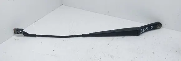 Volkswagen PASSAT B6 Front wiper blade arm 3C1955410B