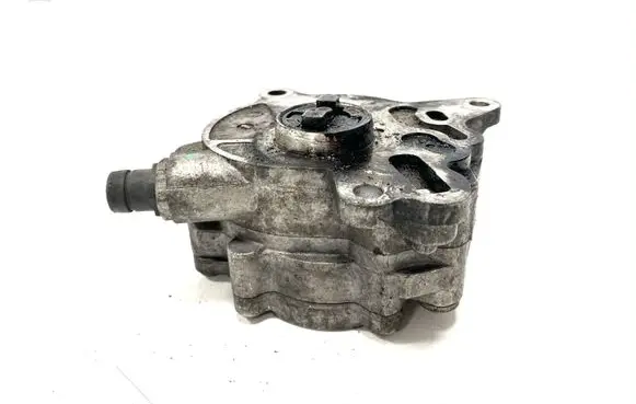 Audi A3 S3 A3 Sportback 8P Fuel injection high pressure pump 03G145209 040903A