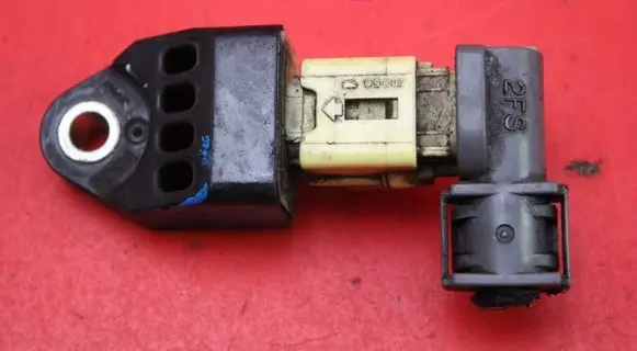 Subaru Legacy Sensor 98235AJ000