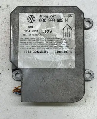 Skoda Fabia Mk1 (6Y) Airbag control unit/module 6Q0909605H 5WK42950