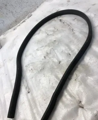 Volkswagen PASSAT B8 Engine compartment rubber 3g0823723