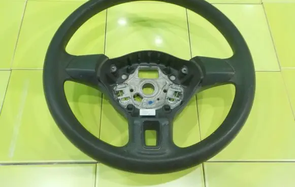 Volkswagen Polo V 6R Steering wheel 6R0419 6R0419091H