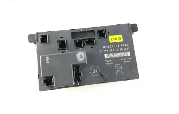 Mercedes-Benz E W211 Door control unit/module 2118707026 00401702