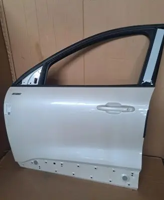 Ford Kuga II Front door