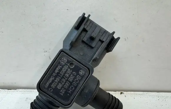 Opel Insignia A Vacuum valve 0265005321