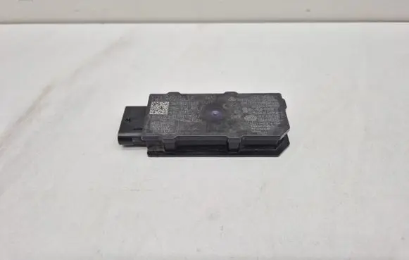 Volkswagen ID.3 Keyless system antenna 5WA962133B