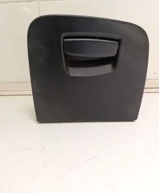 BMW 5 G30 G31 Glove box 699792903 83202206