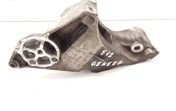Jaguar XJ X350 Generator/alternator bracket 4R8010239DC 4R8010239