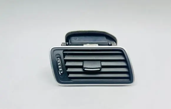 Volkswagen PASSAT B7 Dashboard side air vent grill/cover trim 3AB819702A 4062015