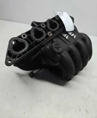 Volkswagen Golf IV Intake manifold 036129711BK