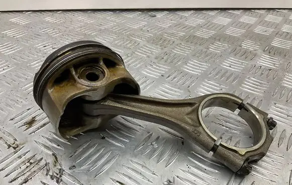 BMW 7 F01 F02 F03 F04 Piston with connecting rod 7 603 480 11247603480